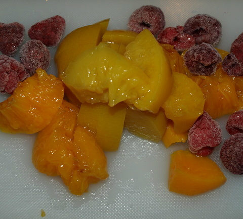 Cream filing fruit pastry